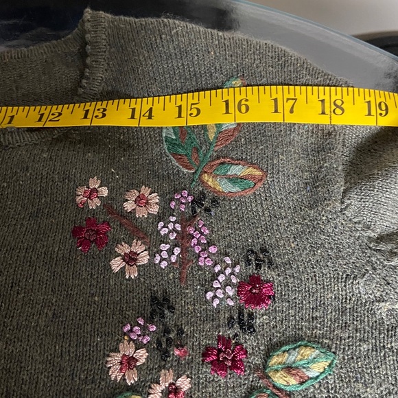 Vintage Tiara Green/Gray Floral Embroidered Cotton/Ramie Cardigan PL - Picture 4 of 14